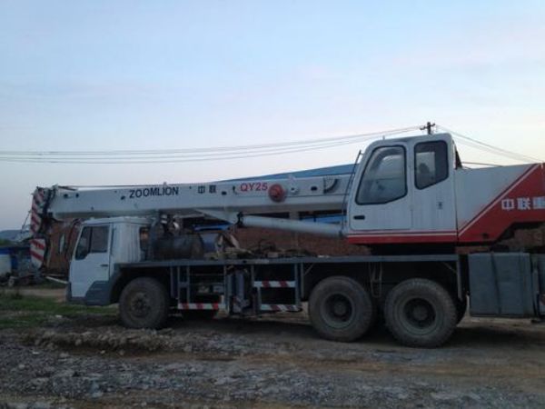 葫芦岛市吊车出租公司电话_吊车出租公司建议广大驾驶员要减少怠速行